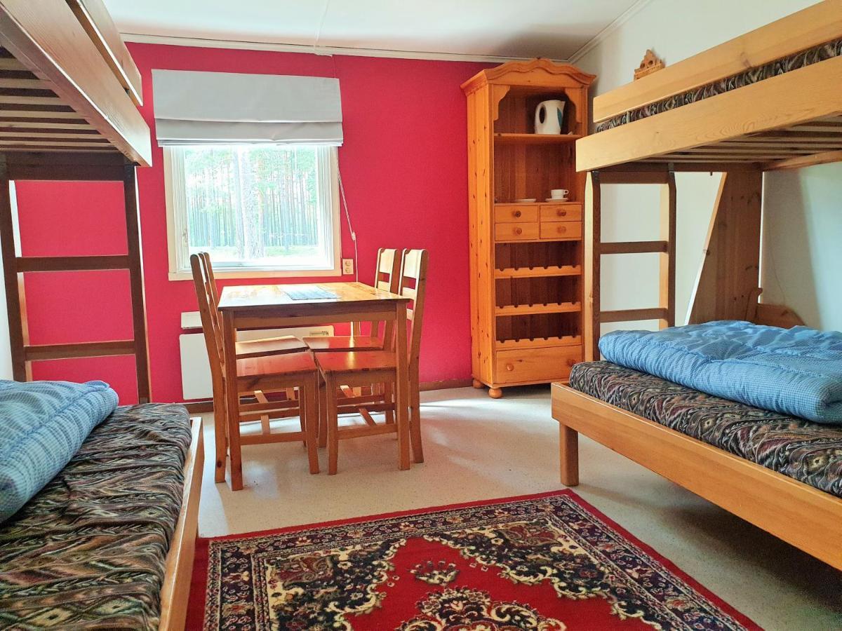 Hostel And Vandrarhem Lupin Naturcamping Lagom Gräsmark Zewnętrze zdjęcie
