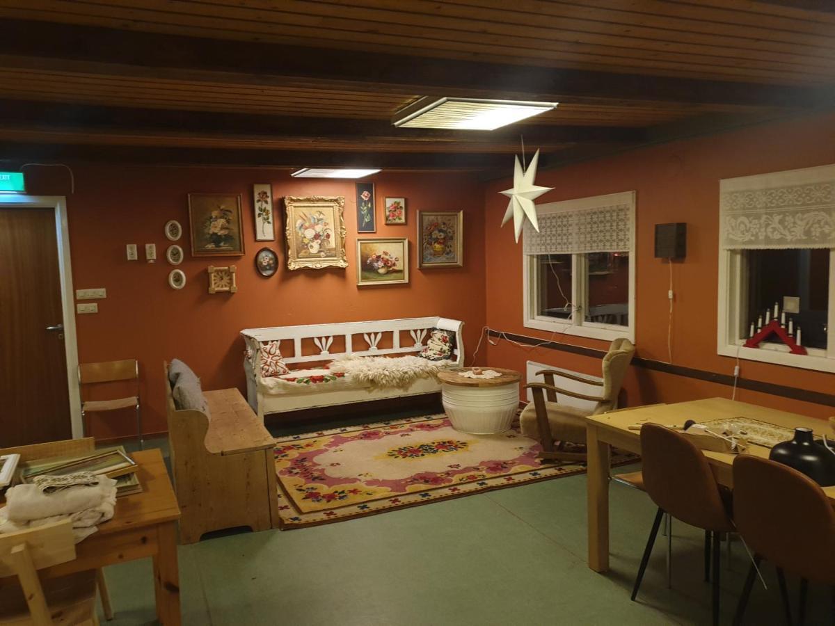 Hostel And Vandrarhem Lupin Naturcamping Lagom Gräsmark Zewnętrze zdjęcie