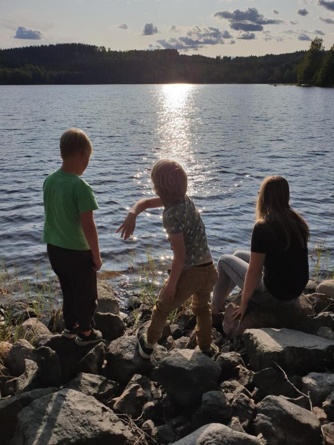 Hostel And Vandrarhem Lupin Naturcamping Lagom Gräsmark Zewnętrze zdjęcie