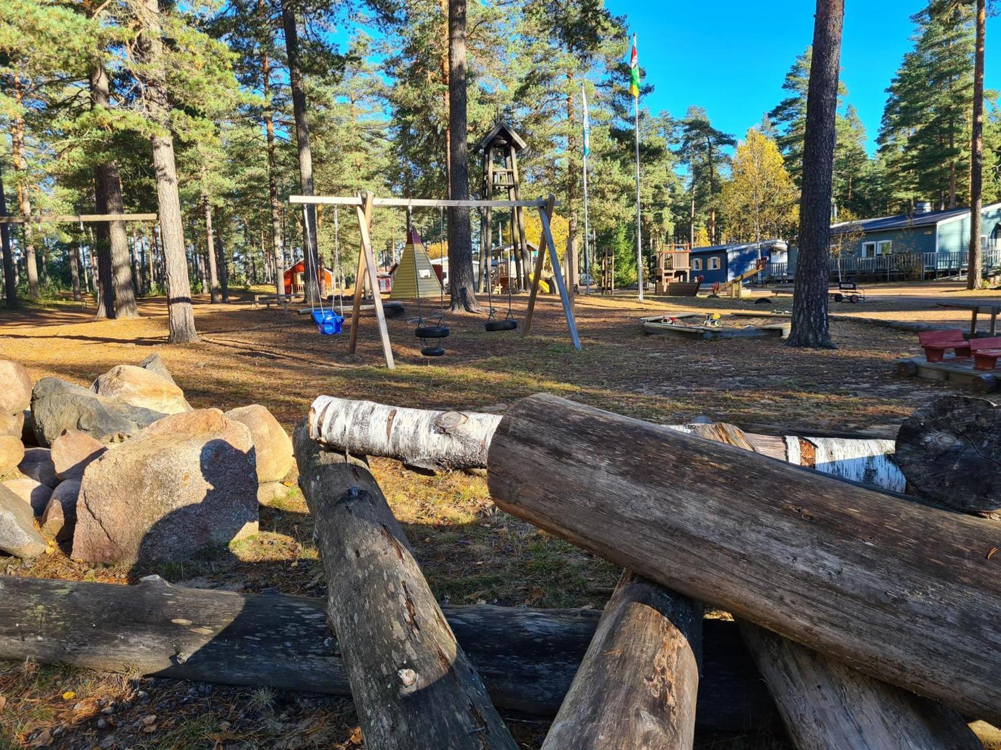 Hostel And Vandrarhem Lupin Naturcamping Lagom Gräsmark Zewnętrze zdjęcie